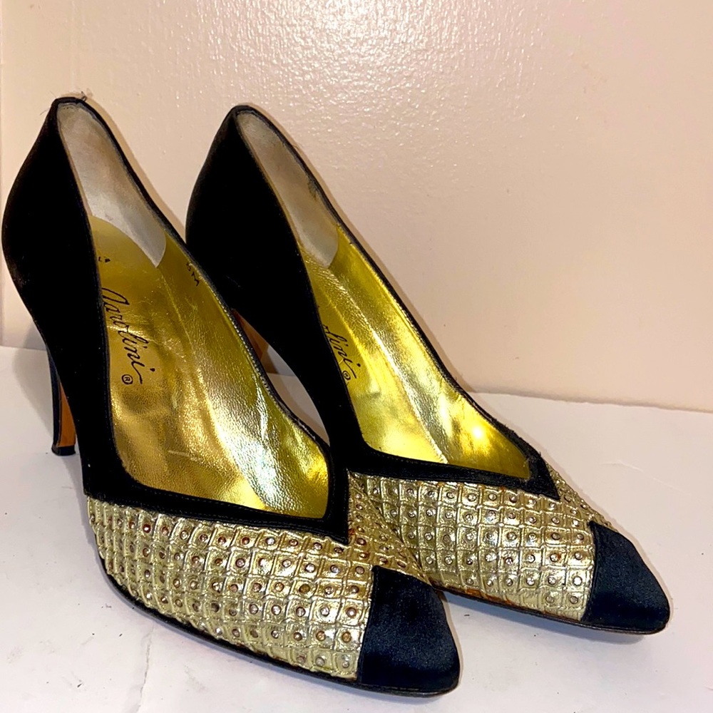 GAROLINI ITALIAN BLACK SATIN RHINESTONE PUMPS CHRISTMAS NEW YEARS HOLIDAY PARTY